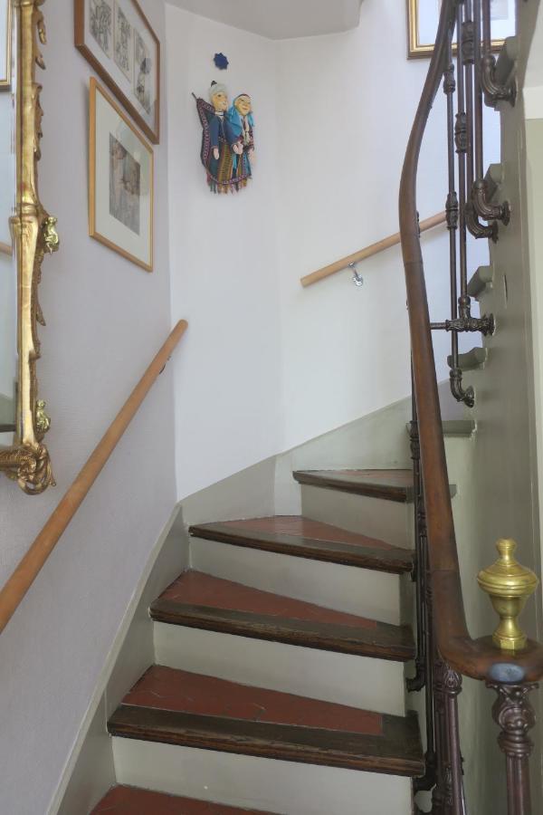 Tombe La Nefle Bed & Breakfast Авиньон Екстериор снимка