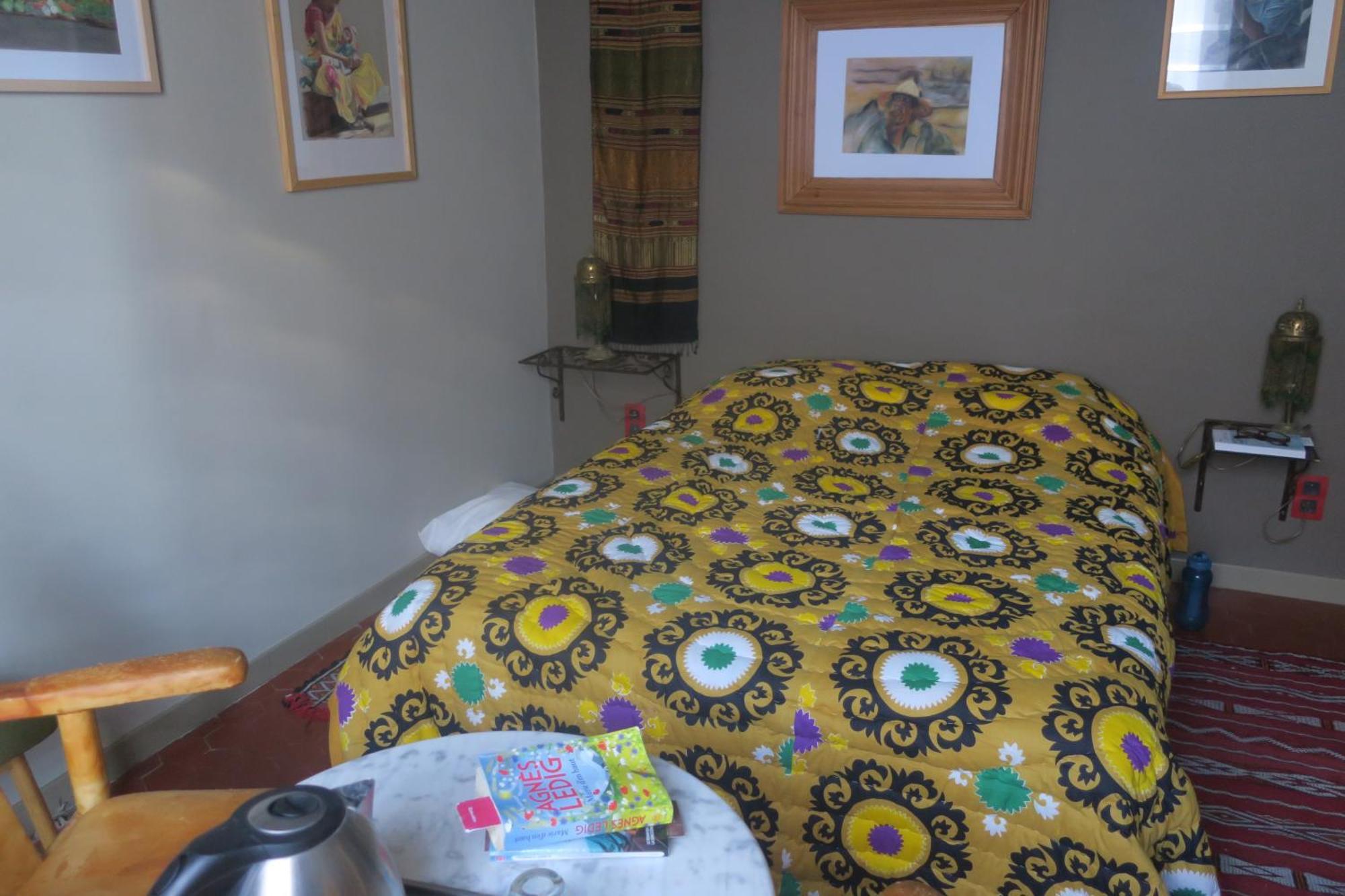 Tombe La Nefle Bed & Breakfast Авиньон Екстериор снимка